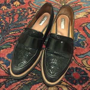 Halogen Black Leather Loafer size 8.5